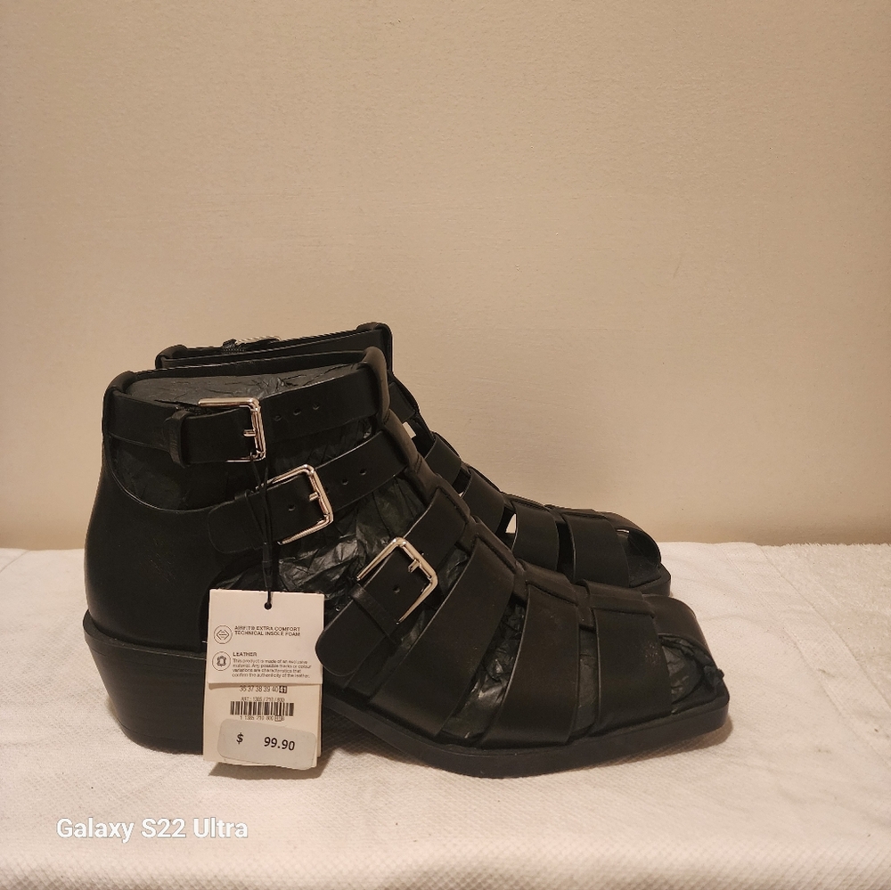 Zara Sandals - Picture 4 of 10